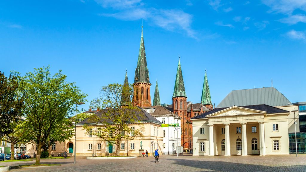 Hotéis em Oldemburgo a partir de R 180 Encontre hotéis baratos na