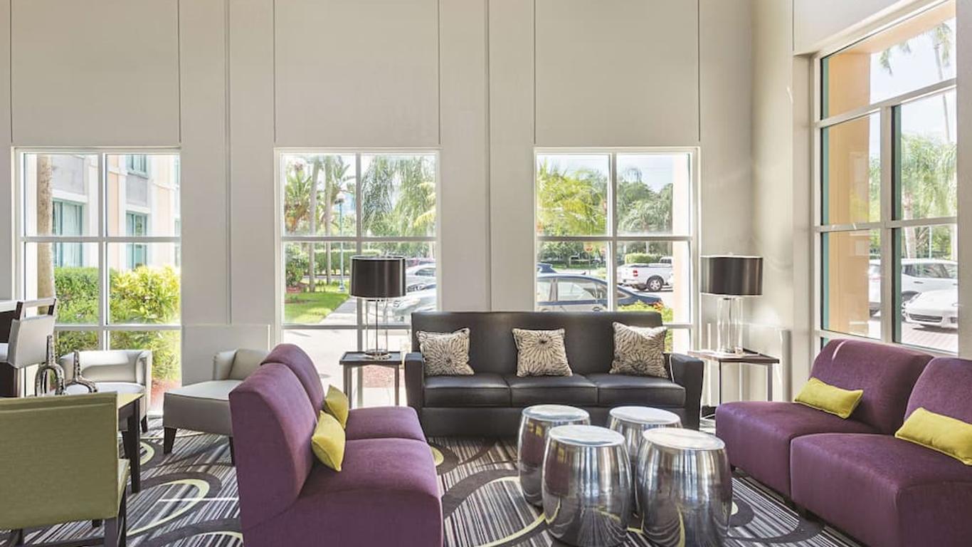 Courtyard by Marriott Fort Lauderdale Plantation, Plantation – Preços  atualizados 2023