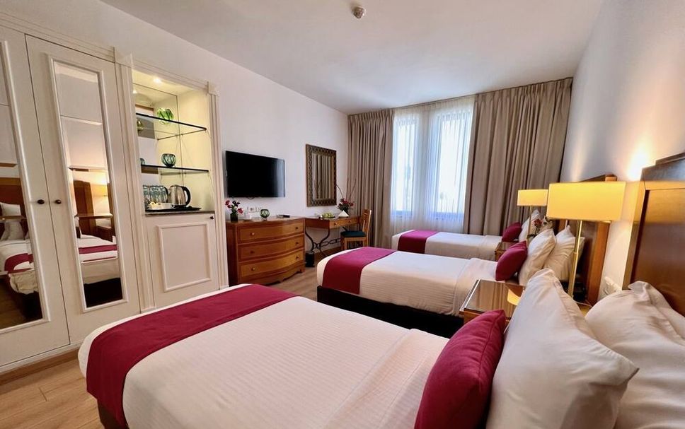Quarto Foto