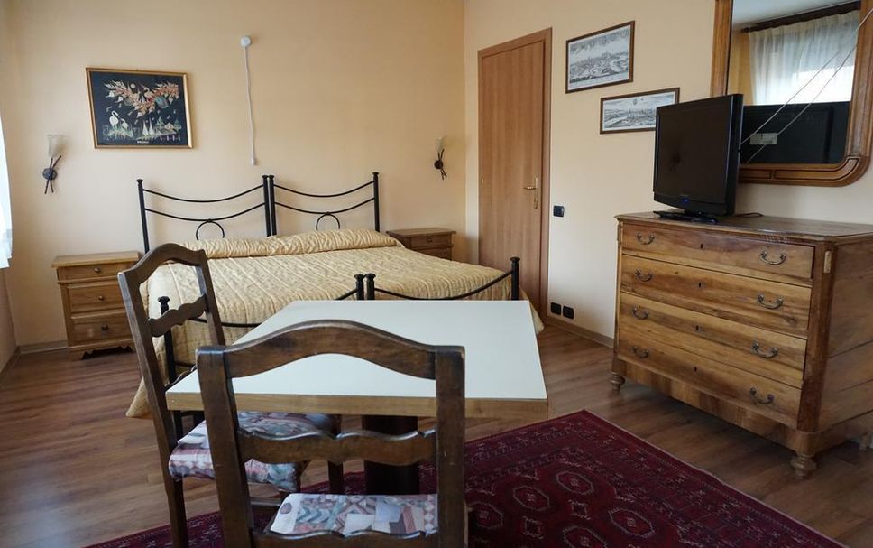 Quarto Foto