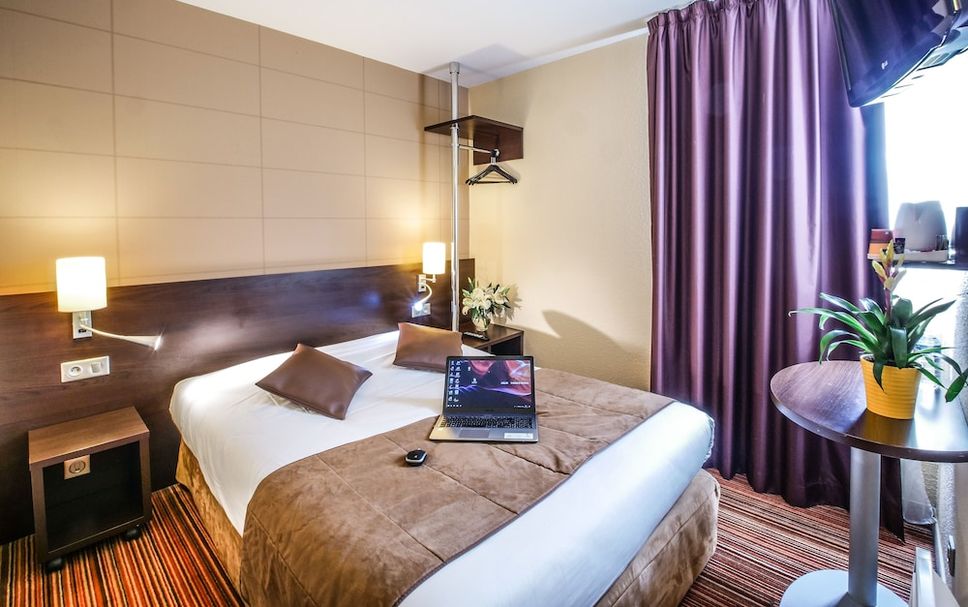 Quarto Foto